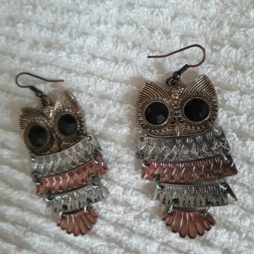 Vintage BOHO Dangling Owl Earrings